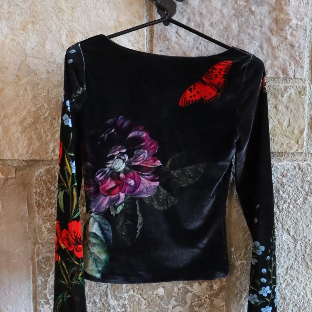 Alice and Olivia, Size Small, Black velvet with Flowers - Picture 3 of 3